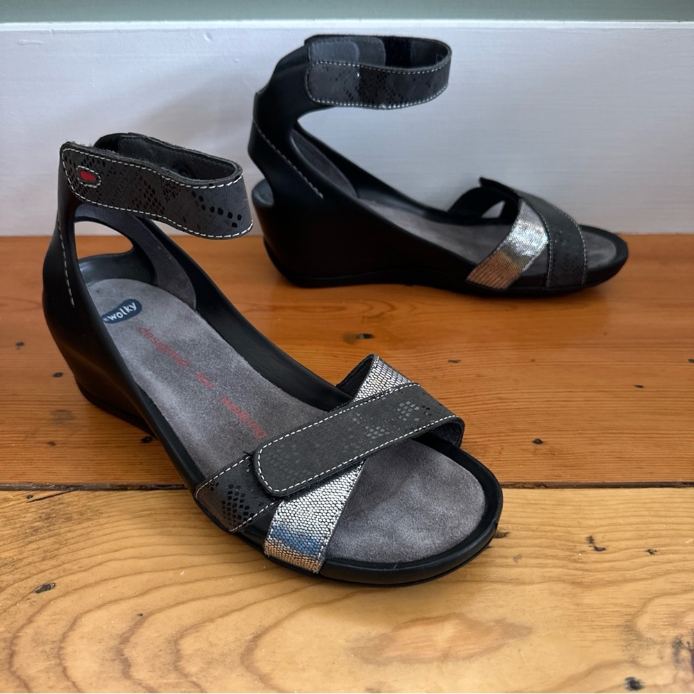 WOLKY Era Wedge Sandal EU 39 US 8 Black Grey Anthracite Ankle Strap Pump Heels